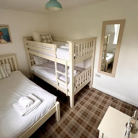 Σπίτι διακοπών Gingerbread - Part Of The The Bay Village With Pool, Gym And Direct Access, Pub, Restaurant, Tennis And Meadows Walks Filey